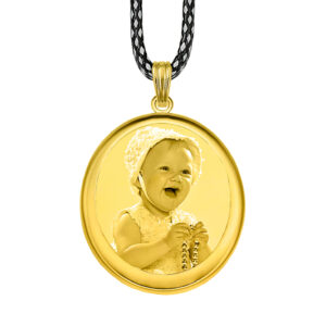 Cherished Gold Circle Frame Memory Pendant