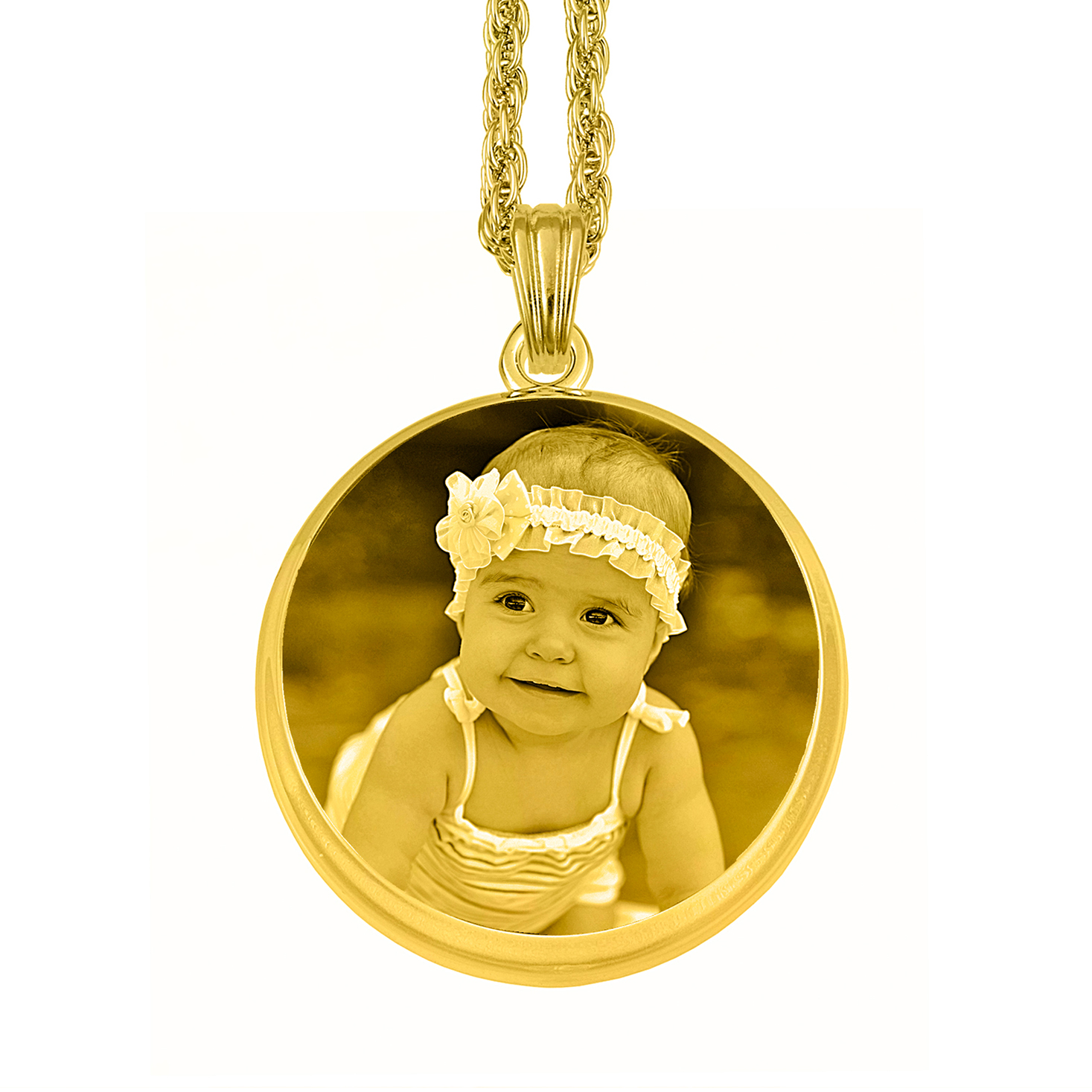 Forever Gold 3D Round Pendant